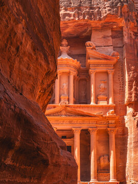 Al Khazneh, The Treasury, an UNESCO heritage site in Petra, Jordan