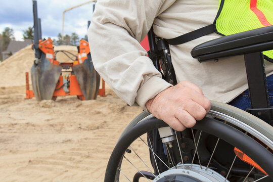 Construction supervisor with Spinal Cord Injury with tree spade