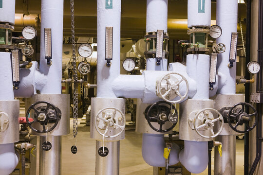 Pressure gauges in a water treatment plant