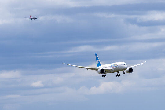 plane taking off from Adolfo Suarez Madrid Barajas