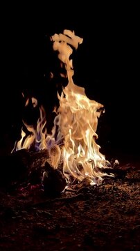 Crackling Campfire Ambience for Mindfulness