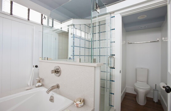 Bathroom, water efficiency toilet and tub in a Green Technology Home