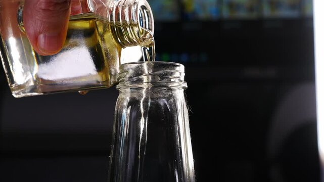 Preparing aroma diffuser liquid at home