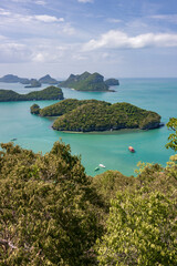 Fototapeta premium Spectacular panoramic view of the tropical islands from Pha Chan Charat viewpoint on Ko Wua Ta Lap, Mu Ko Ang Thong, Thailand