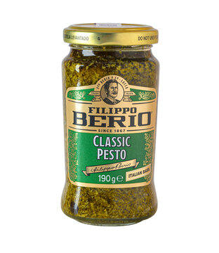 Filippo berio classic pesto sauce glass jar
