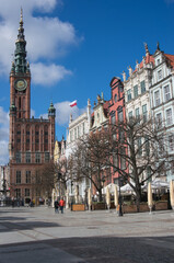 Długi Targ (Long Market Square), April 2021, during Coronavirus (COVID-19). Main Town Hall (Ratusz Głównego Miasta) in background. Gdańsk, Poland. © aerrant