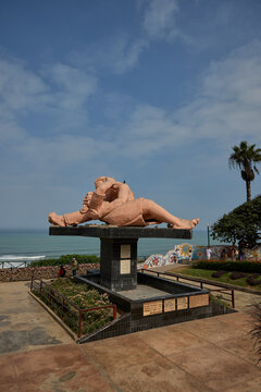 Where love, art, and the Pacific Ocean converge &mdash; Lima's Parque del Amor in Miraflores stands as one of South America's most captivating open-air experiences. Victor Delf&iacute;n's monumental sculpture of e