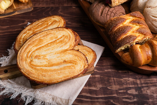 PAN ARTESANAL Y PAN DULCE