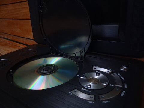 Old DVD CD Player Portable 