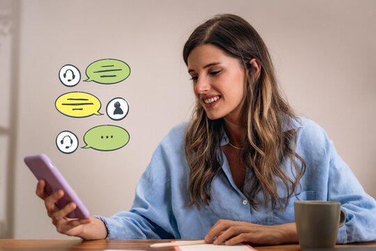DSC03289. Engaging Mobile Chat Interaction in Home Office Environment