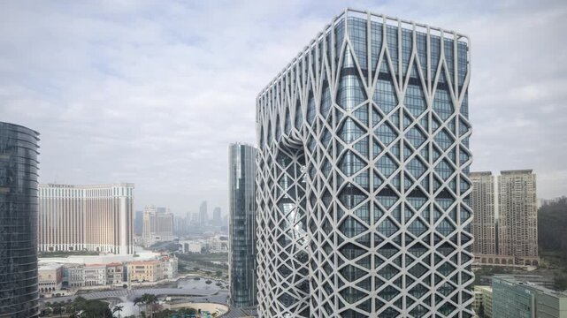 amazing macau casino skyline
