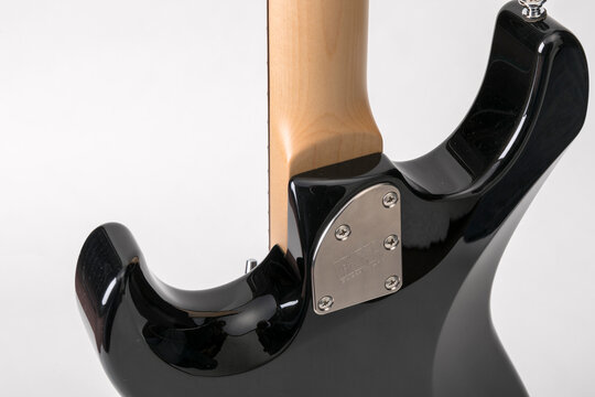 neck joint of ESP SNAPPER guitar