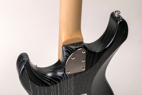 neck joint of ESP SNAPPER guitar