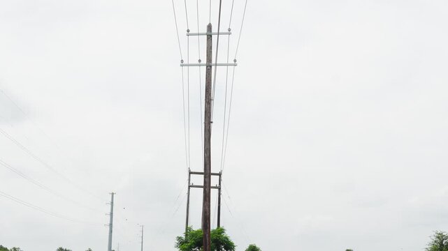 Electric power pole