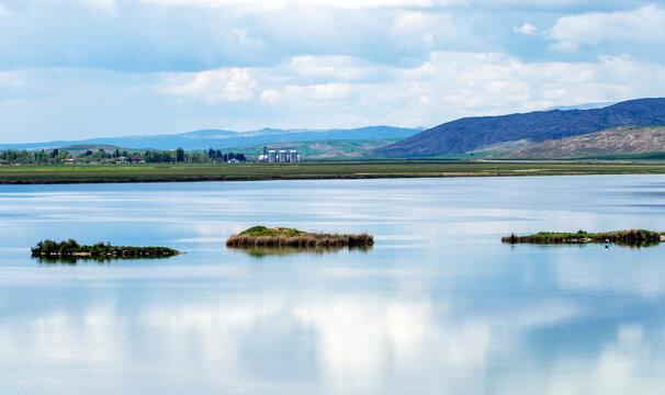 T&ouml;d&uuml;rge Lake in Zara, Sivas, is the province&rsquo;s largest natural lake, located between Hafik and Zara along the Sivas&ndash;Erzurum highway, surrounded by scenic steppe landscapes.