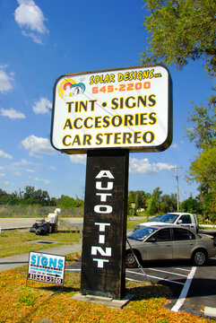 Incorrect spelling on a commercial sign with the word accessories misspelled. 06.12.26