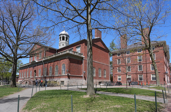Central campus of Harvard University, known as Harvard Yard, showing the Harvard Hall and Hollis Hall buildings, dating from the 1760s