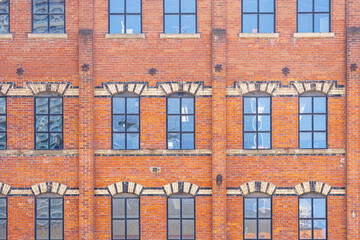 Naklejka premium Colonial brick wall and window pattern