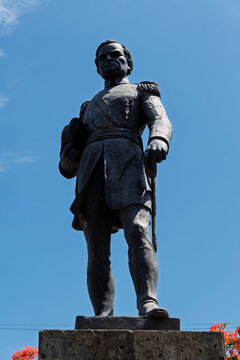 Monumento a Ignacio Zaragoza, estatua, monumento, escultura, cielo, arquitectura, bronce, arte, famosa, ciudad, europa, hito, gemas, memorial, historia, viajando