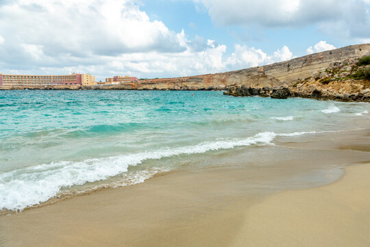 Malta, Paradise Bay on the Marfa Peninsula
