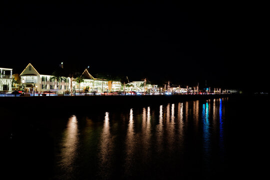 The beautiful lights of St. Augustine Florida lit up for the Thanksgiving and Christmas Holidays