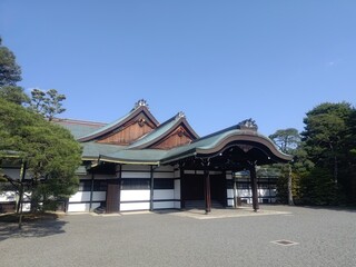 Obraz premium 唐破風屋根が美しい日本の宮殿建築