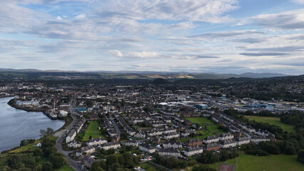 Fototapeta premium Aerial View of Dundee Suburban Neighborhood and River Tay Waterfront