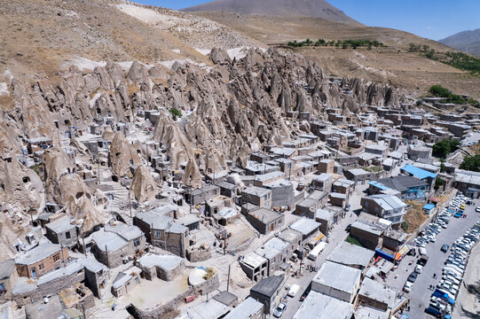 kandovan village is globally recognized as the first irranian village listed best tourism villages