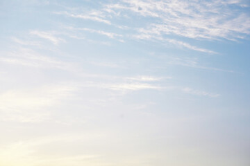 Fototapeta premium Sky landscape with clouds in pastel colors