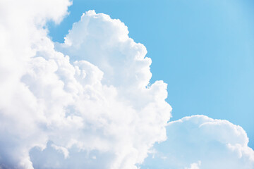Fototapeta premium Sky landscape with clouds in pastel colors