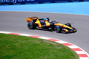 Obraz premium 22 May 2026, Montreal, Canada: McLaren Formula 1 car driven during Grand Prix practice session. g.