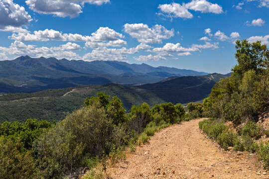 The Altamira Mountains in Toledo, overlooking the Villuercas-Ibores-Jara Geopark. Castilla-La Mancha, Spain