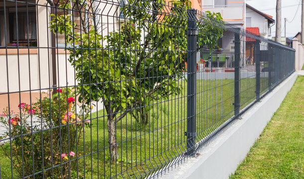 Welded Wire Mesh Fence Panel