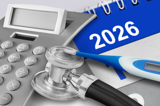 Gesundheit und Gesundheitssystem 2026 Finanzen mit Kalender, Rechner und Stethoskop