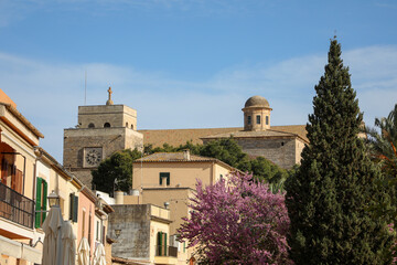 Fototapeta premium Alcudia - Stadt auf Mallorca (Spanien)