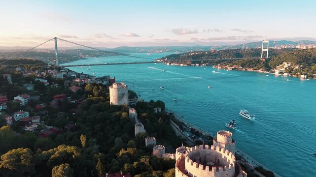 K&ouml;pr&uuml; Galatasaray bayrağı istanbul fsm 