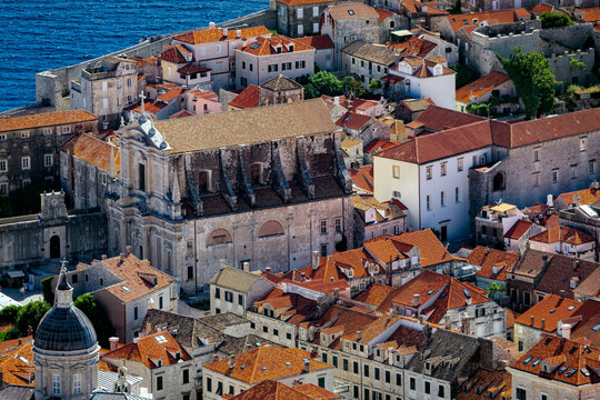 Blick auf die Altstadt von Dubrovnik, Jesuitenkirche St. Ignatius, Kroatien, 01.06.2026 < english> View of Dubrovnik's Old Town, Jesuit Church of St. Ignatius, Croatia, June 1, 2026