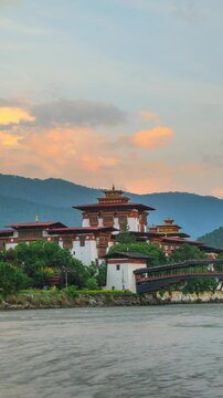Time Lapse of the beautiful Punakha Dzong in Bhutan at Sunset