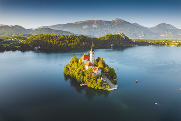 Jezioro Bled - Słowenia - wyspa (Blejsko Jezero) © Radosław Dybała