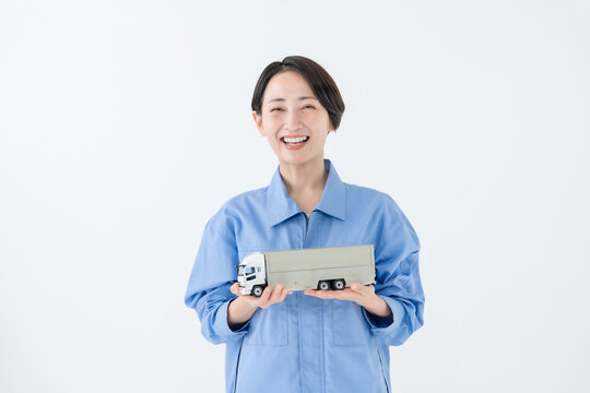 女性　トラック