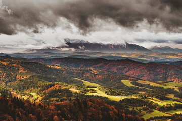 Wysoka - Pieniny - Szczawnica © Radosław Dybała