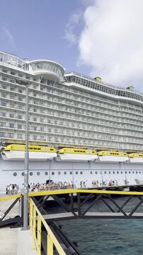 EDITORIAL: Port Area, Willemstad, Curacao, on May 20, 2026. Cruise ship passengers disembarking after arrival in the port.