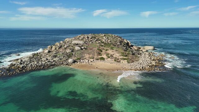 Wright Island, Encounter Bay, South Australia &ndash; 4K aerial drone footage of remote island, turquoise waters, rocky shoreline, and pristine coastal landscape near Victor Harbor