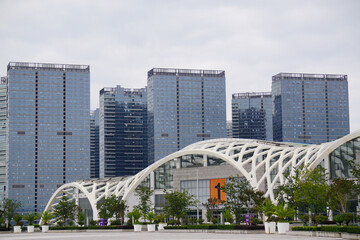 Kunming Dianchi Exhibition Center with Modern Architecture and Gate © MaiVan