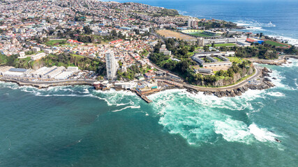 Naklejka premium Valparaiso, Chile. Aerial view of the beach, harbor, coastline. Aerial view.