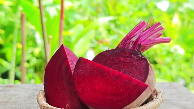 Fresh beetroot in a basket