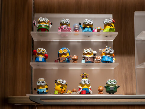 POP MART Minions Series Despicable Me Collaboration Blind Box Figures