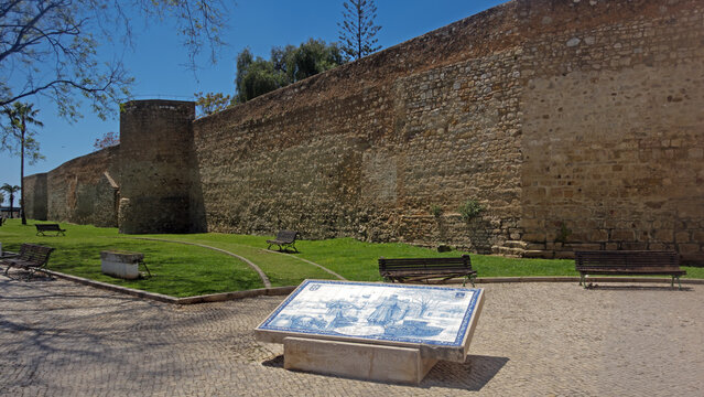 Stadtmauer Faro