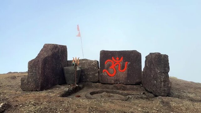 Timelapse of the pre-monsoon clouds movement at the top of Taramati Peak, Harishchandragad.