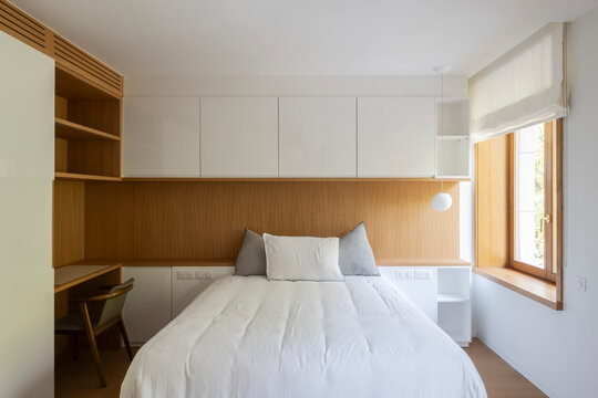 pillows on bed